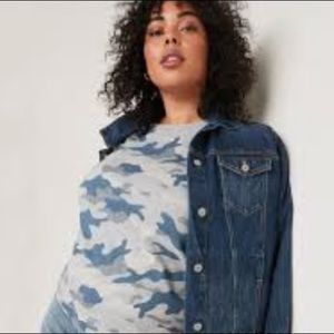 NWT blue old navy camo tee